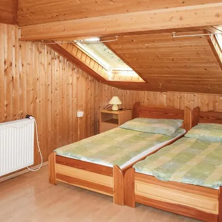 度假居 Four Bedroom Holiday In 希欧福克