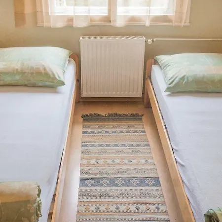 Four Bedroom Holiday In *