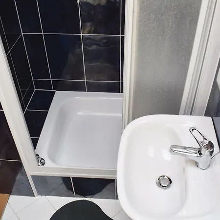 Four Bedroom Holiday In Nyaraló